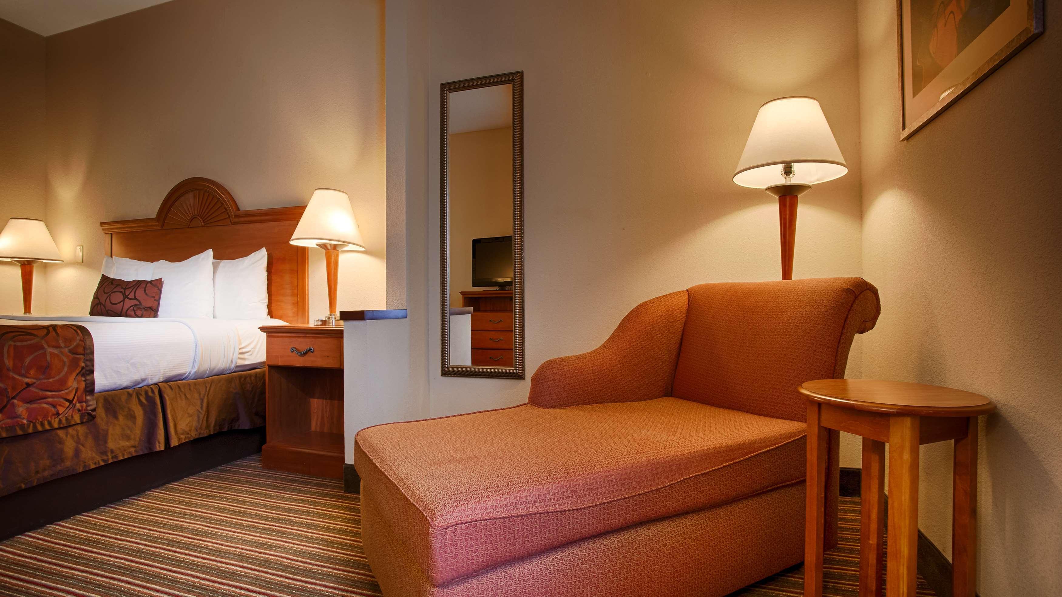 Best Western Plus Edison Inn Garner Kültér fotó