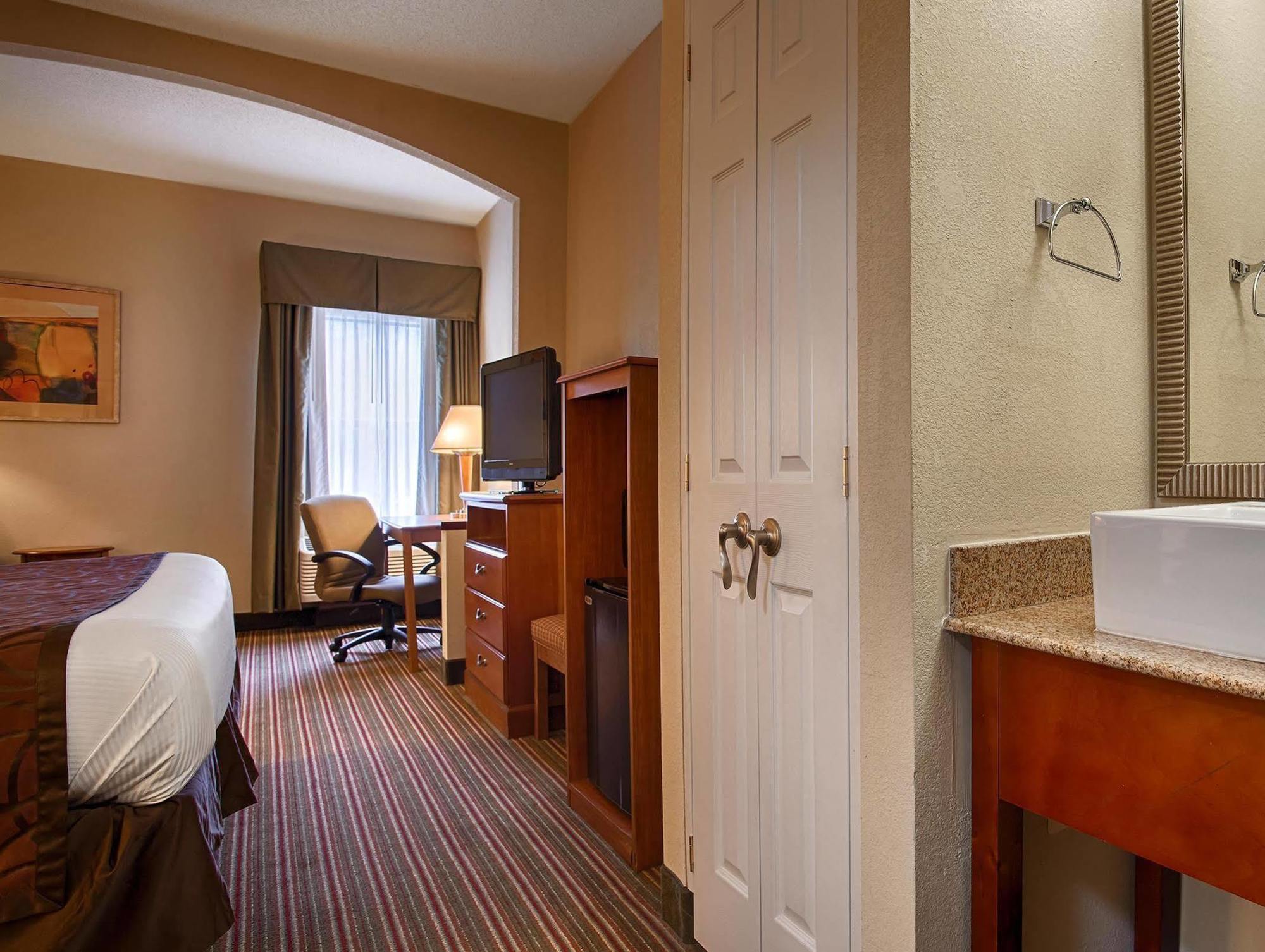Best Western Plus Edison Inn Garner Kültér fotó